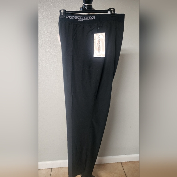 Sketchers - Picture 8 of 8